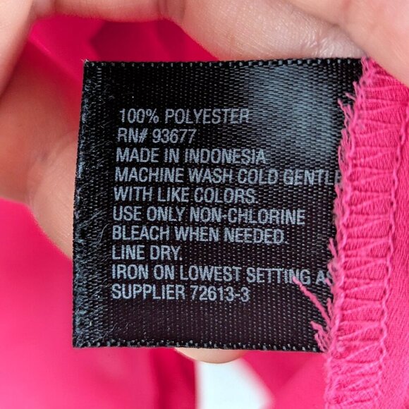 Worthington Woman Neon Pink Sleeveless Button-Down Blouse - 0X - Picture 5 of 6